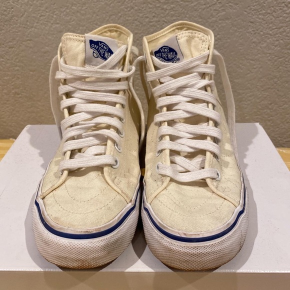 Vans Shoes - High Top Vans